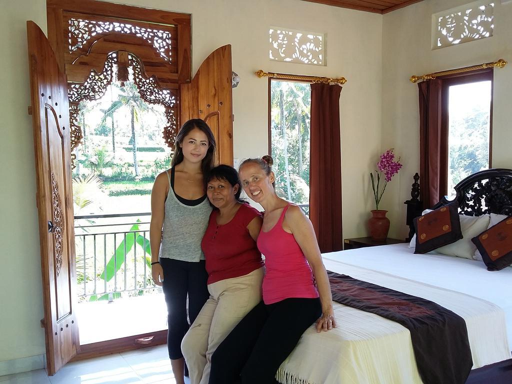 Kartika'S House Hotel Ubud  Ngoại thất bức ảnh